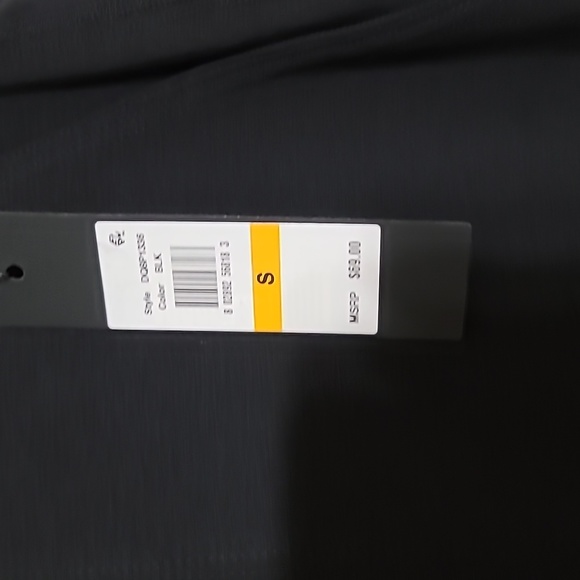 NWT DonnaKaran active womens capri black size S - Picture 2 of 3